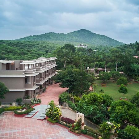 Araliayas Resort & Spa Udaipur Luaran gambar