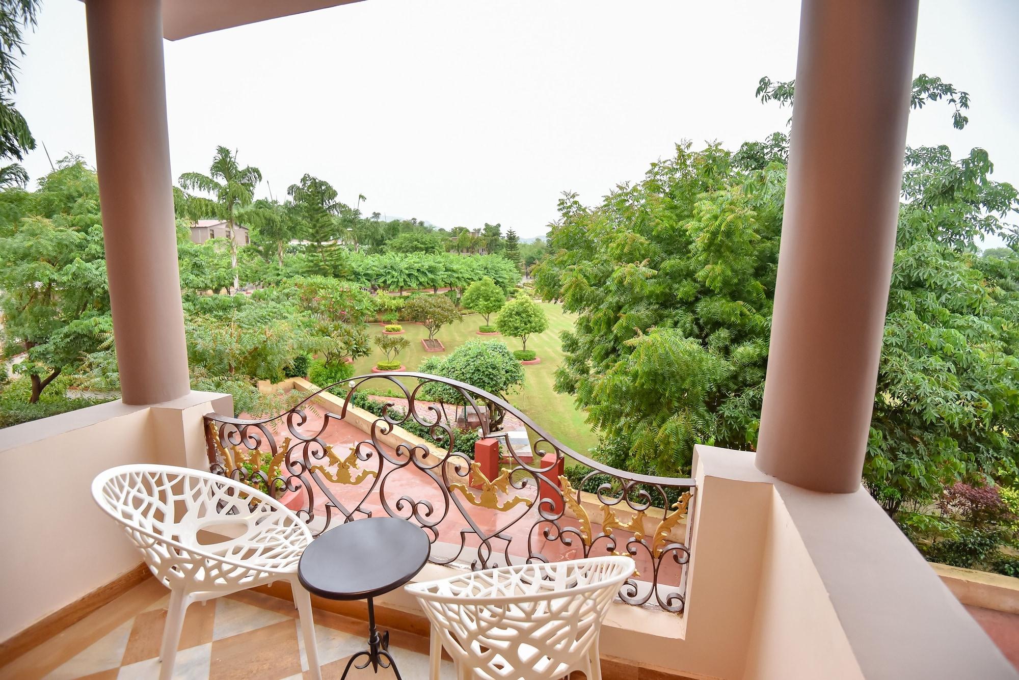 Araliayas Resort & Spa Udaipur Luaran gambar