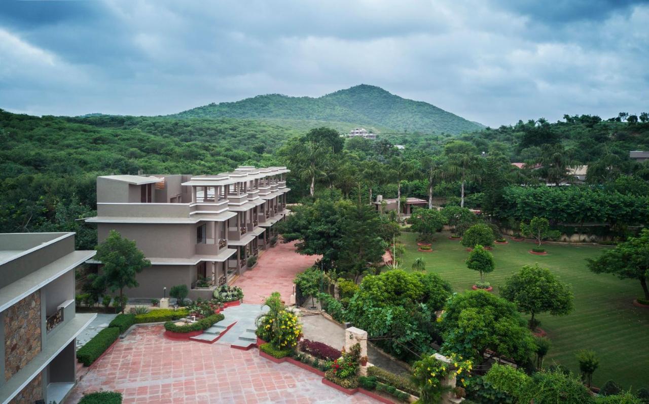 Araliayas Resort & Spa Udaipur Luaran gambar