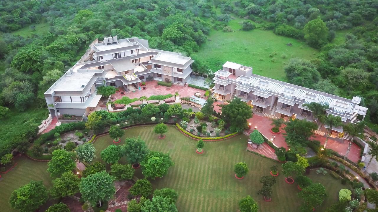 Araliayas Resort & Spa Udaipur Luaran gambar